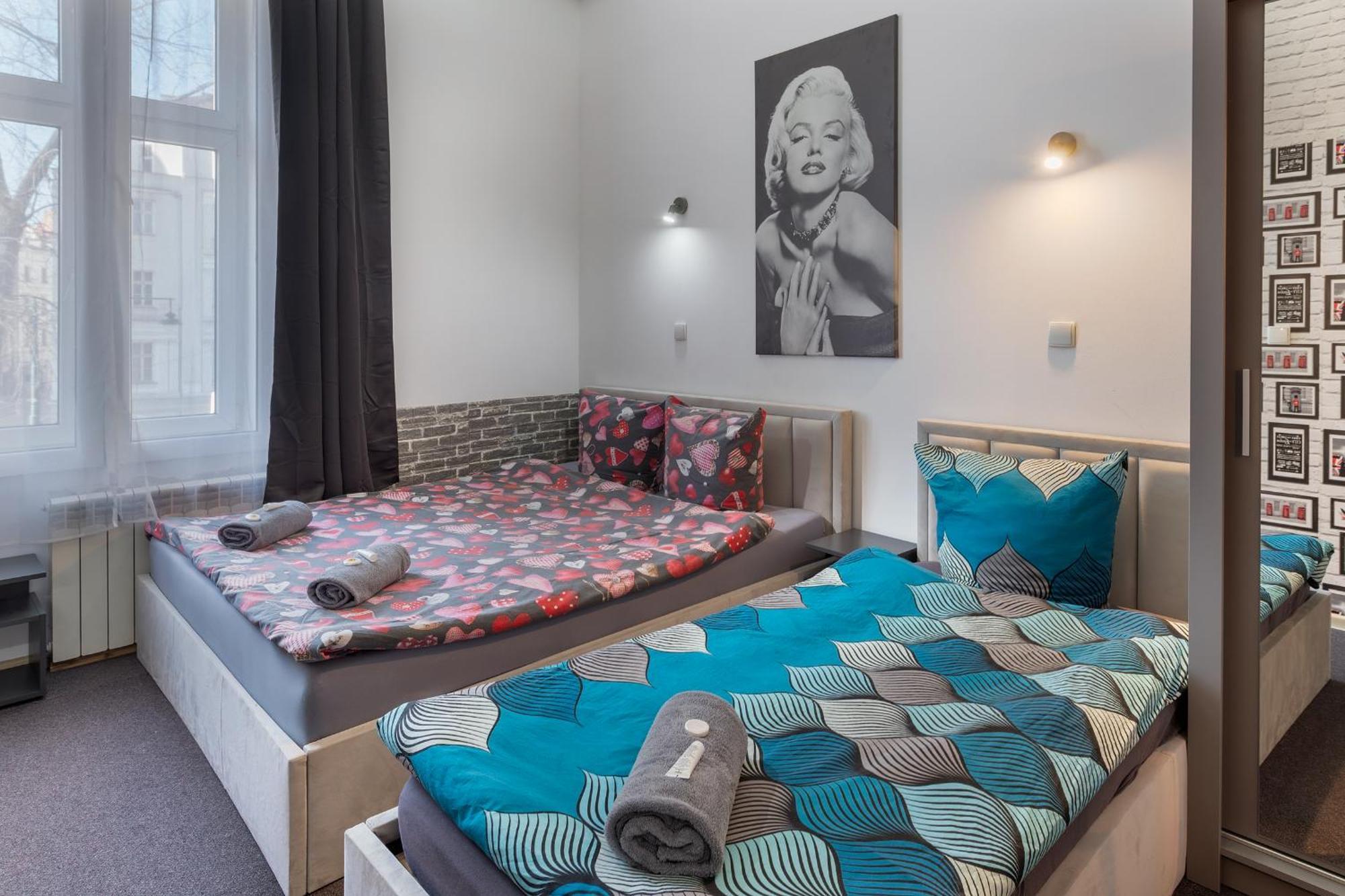 70S Guest Room Kraków Eksteriør billede