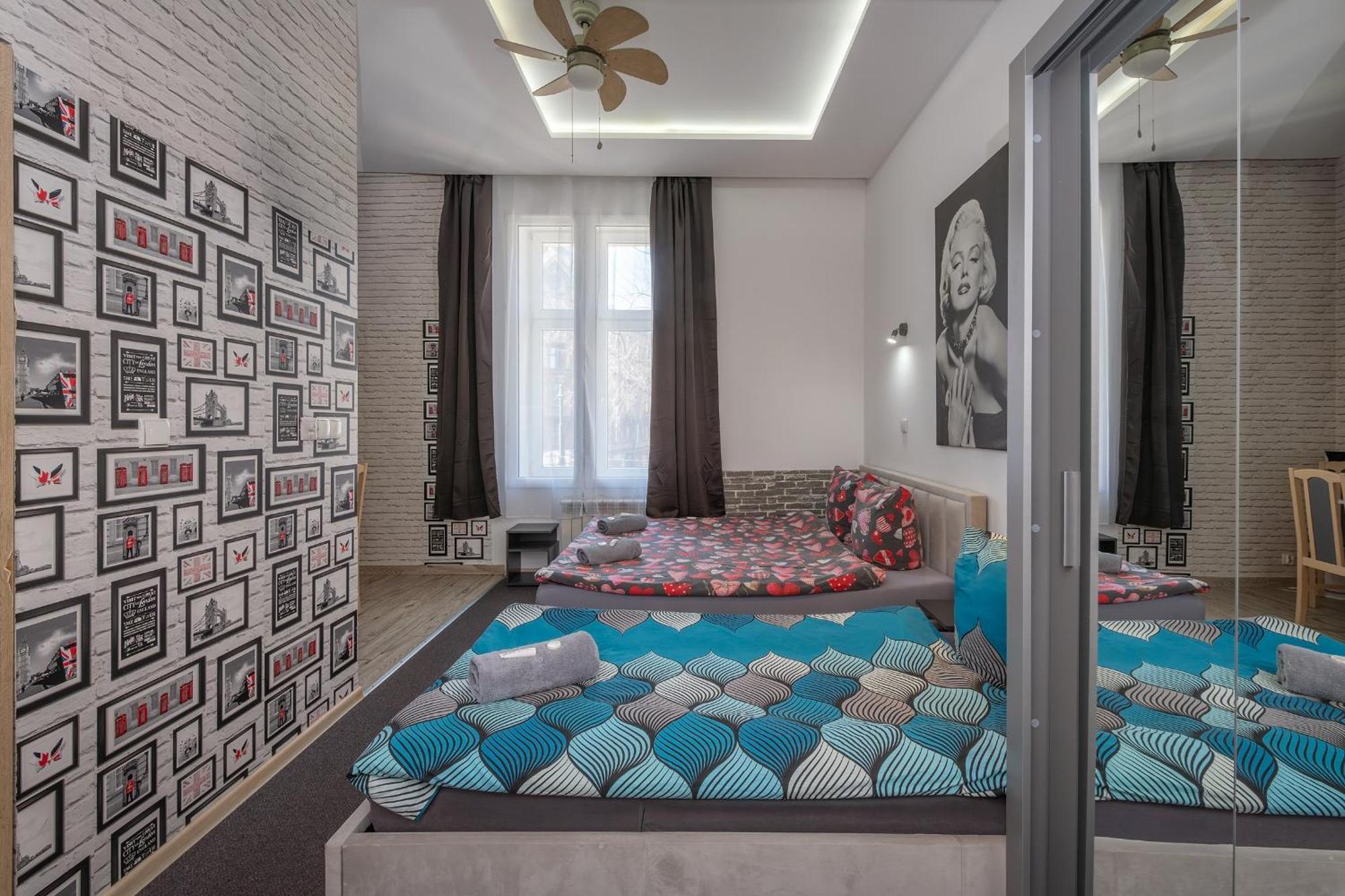 70S Guest Room Kraków Eksteriør billede